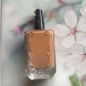 Kat Von D Good Apple Foundation Tan 068